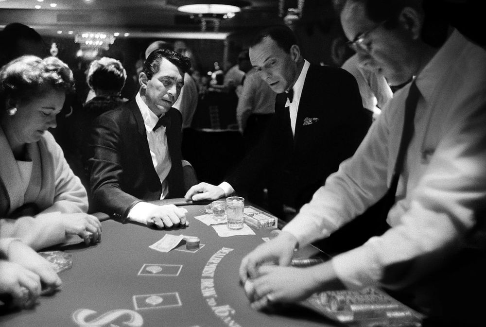 HHpoker客服微信游戏界面